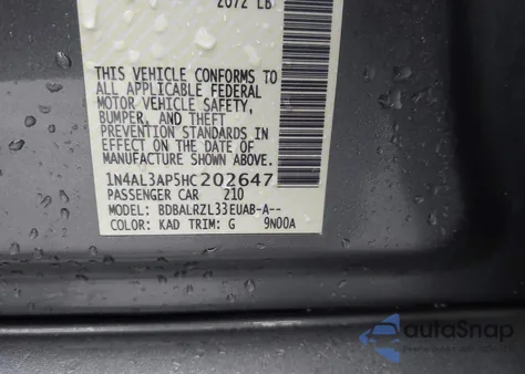 2017 Nissan Altima 2.5 Sl z USA, uszkodzony, nr VIN 1N4AL3AP5HC202647